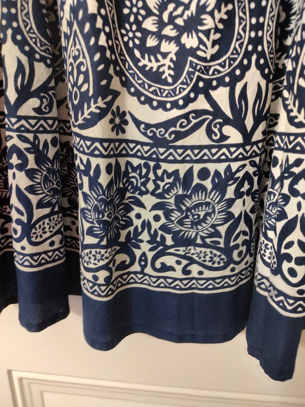 Women’s Navy and White Floral Midi Skirt - Picture 4 of 7